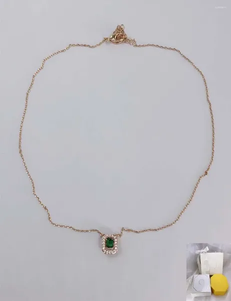 Pendentifs bijoux fantaisie collier Millenia or Rose luxe incrusté Jade cadeau