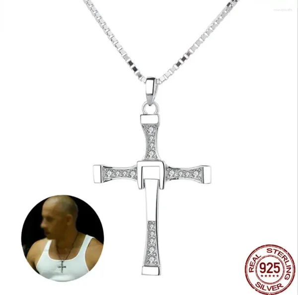 Colgantes Película rápida y furiosa Dominic Toretto Collar con cruz Colgante Joyería de plata de ley 925 para mujeres Hombres Pareja Amantes Regalos de Navidad