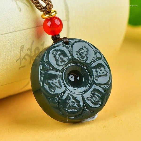 Pendentifs Véritable naturel Hetian Jades néphrite Six caractères Mantra rond pendentif corde chaîne vert Jade bouddhiste amulette charmes collier