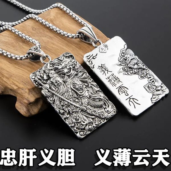 Pendants Dieu du collier de richesse masculin Guan Gong dominatrice sociale Pendentif Personnalité masculine Fashion Brother Gift for Men's Bijoux