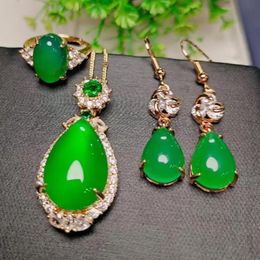 Hangers Groene Jade Steen Sieraden Sets Vrouwen Waterdruppel Hanger Ketting Met Smaragd Zirkoon Dangle Earring En Jade Ringen Sieraden Set