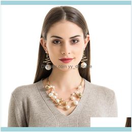 Pendantes JewelryMultIlayer simulados Pearl B Beads Chokers Collares para mujeres Gold/Sier Color Metal Cabker Collar Bijoux Del