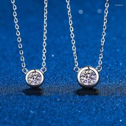 Pendentifs Moissanite diamant 0,5 ct 1,0 ct, collier rond de couleur D, en argent Sterling 925, bijoux fins exquis, cadeaux pour femmes