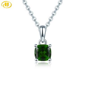 Colgantes Diópsido de cromo natural Colgante de plata de ley 925 Esmeralda rusa Piedra preciosa genuina Regalo de Navidad Estilo simple Joyería fina