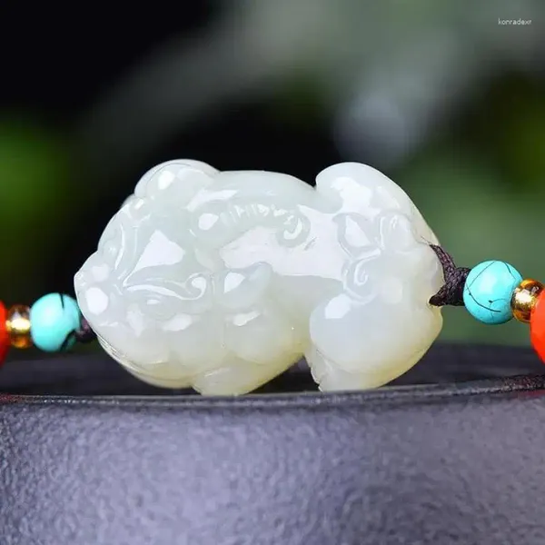 Pendants Natural White Jade pixiu Pendant clavicule Collier Chain de chaîne Men Femmes Véritiennes Jades Jades Nephrite Pi Xiu Lucky Charms Amulettes