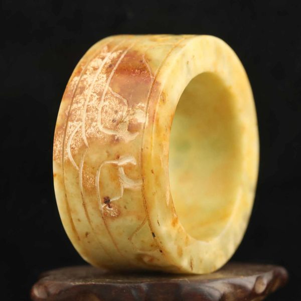 Colgantes antigua China Natural Jade estatua tallada a mano dragón anillo cong colgante d1