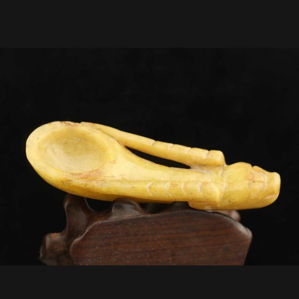 Pendants Old China Natural Jade Jade Hand Scarved Dragon Spoon Pendant G