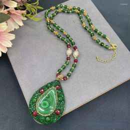 Pendants Peacock Stone Pendant Pendent pour femmes Collier personnalisé Fashion Simple Ladies Chaîne de pull exquise bijoux