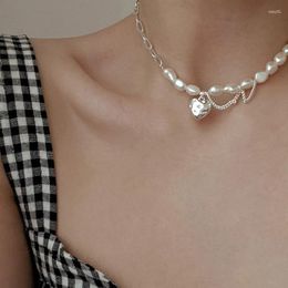 Pendantes Ventfille 925 STERLING SIERTA RETRO Pearl Asymmetry Collar para mujeres Elegante amor Elegante Heart Clavicle Chain Joya