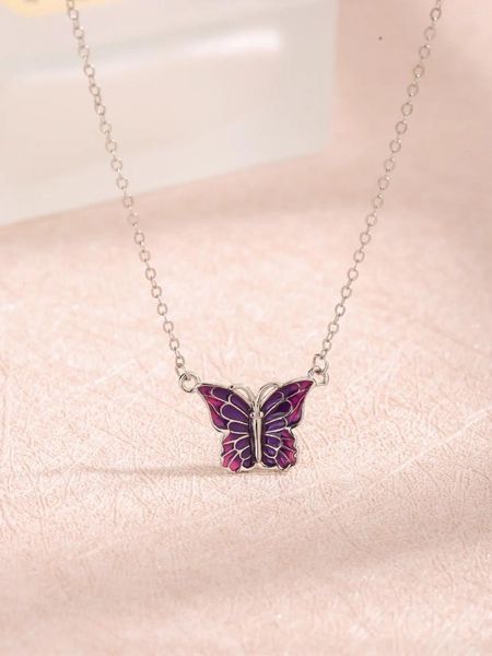 Pendants Collier pour femmes avec pendentif papillon de couleur violette rosée en sterling 925 Silver Sweet Exquis Style pour datation