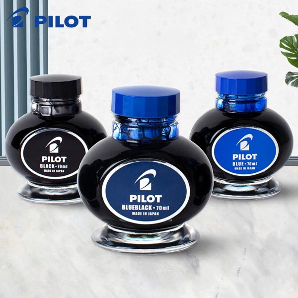 Stylos 1 boîte Japon Pilot Fountain Pen Ink Ink Ink Ink Nonclogging Nib 3 Couleurs Facultatif Fluant écriture 70 ml PAPELISATION ACCESSOIRES