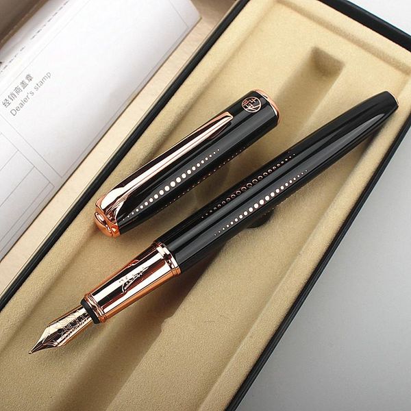 Stylos 1 pc Luxury Ink Pen Picasso Metal Fountain Pen Cadeau de haute qualité Metal Writing Calligraphie Pens Bure
