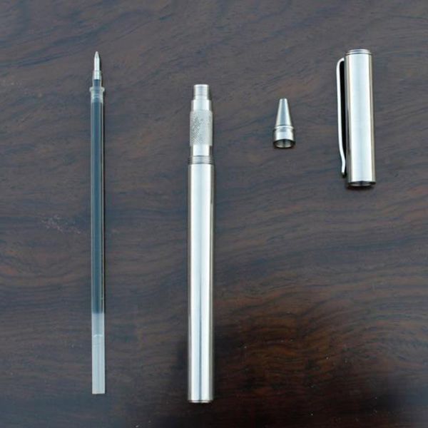 Bolígrafos 1 PCS Creative Handmade Metal Gel Gel Pen con clip 304# Pen de acero inoxidable Pen táctica EDC Autodefensa EDC