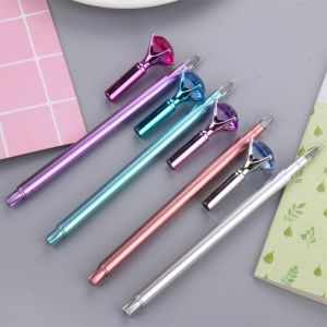 Stylos 100pcs Crystal Gel Pen Fashion Girl Grand Diamond Pen Material Kawaii Novelty Promotional étudiant