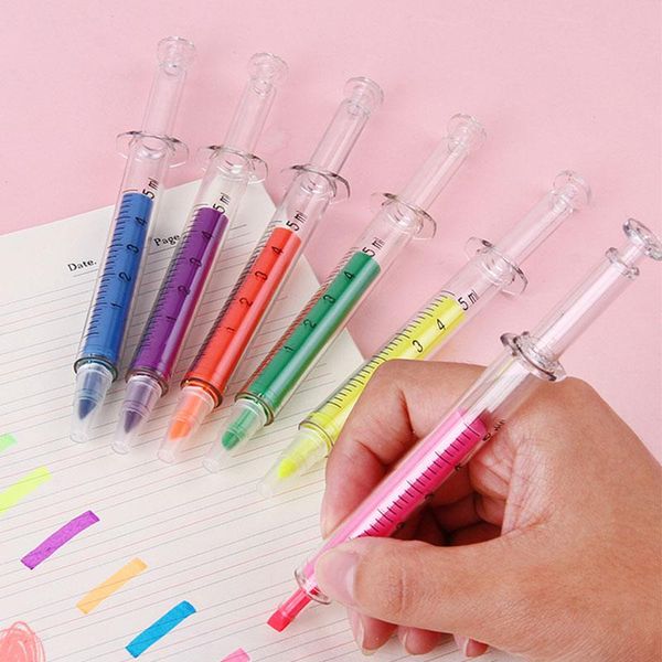 Bolígrafos 100 PC Resaltadores de papelería Tubo de aguja fluorescente Forma Resaltador Marcador Nite Writer Pen Bolígrafos de jeringa creativos