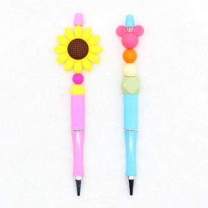 Stylos 20pc Nouveau style perlé stylo à bille stylo en plastique stylo en plastique pour écrire bricolage de bureau de bureau japonais personnalisé.