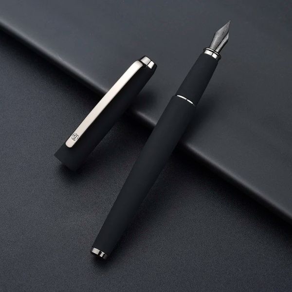 Stylos 517d Hongdian Matte Black Metal Fountain Pen Titanium Black Ef / F / Bent Nib Excellent cadeau d'écriture pour Business Office