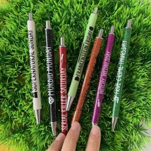 Stylos 7pcs Christmas Ballpoint Pen paillettes rétractables stylo à balle rétractable stylo halloween stylo à balle pour gamin Game Game récompense