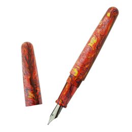 Pens Fuliwen 017 Résine rouge Acrylicfountain Pen Big Taille Encre stylo avec un anneau de serpent argenté unique EF / F / M NIB LURXE CADEAU pour la maison de bureau