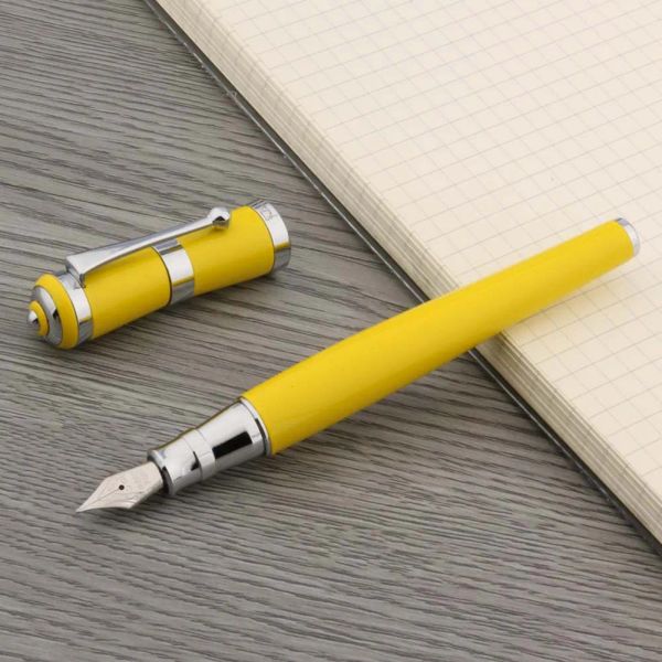 Stylos de haute qualité metal Fuliwen Fountain Pen Silver Yellow Business Office School fournit des stylos à encre Nouveau