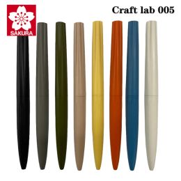 Pennen Japan Sakura Gel Pen Craft Laboratory 005 Laag centrum van zwaartekracht Brass Pen Counter Weight Roterende Hoogte -cadeau Stationery 0,5 mm 0,5 mm