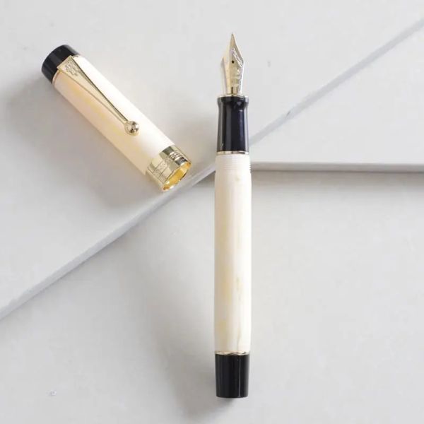 Stylos Jinhao 100 Centennial Resin Fountain Pentintain EF / F / M / Bent Nib avec convertisseur White Business Office Office Ink Gift Writing Pen