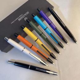 Pennen nieuwe stijl majohn a2 druk op hars fontein pen extra fijne penpunt 0,4 mm inkt pen omzetter voor het schrijven van kerstcadeau lichter dan a1
