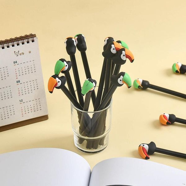 Stylos toucan gel stylos en plastique souple modélisation d'animaux stylo 36pcs / lot Étudiant stylo water mignon fournit des fournitures