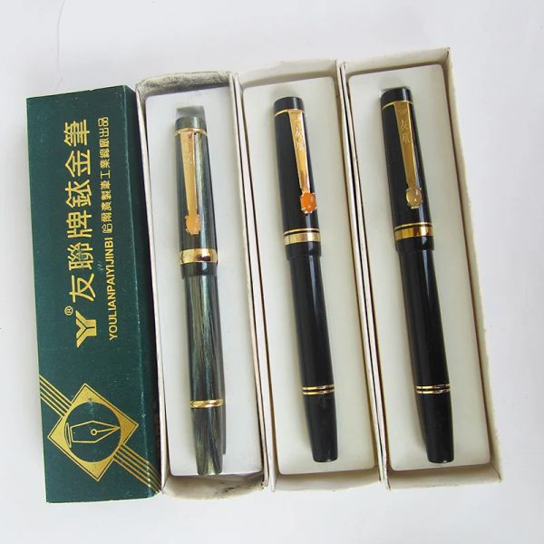 Stylos vintage heilongjiang youlian 2000 plume stylo f nib écrire des bouchons de vis de papeterie lisses en plastique noir agate mosaïque en 1984