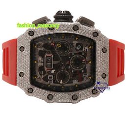 Accessoire parfait pour les hommes Montre en diamant moissanite hiphop personnalisée avec une clarté vvs améliorée fabriquée en acier inoxydable