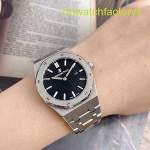 Perfect AP Wristwatch Royal Oak Series Watch Womens 33 mm Diamètre Quartz Mouvement Précision en acier Platinum Lieu de luxe Watch