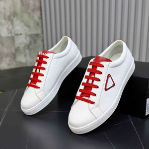 Diseño perfecto Esmalte Metal Triángulo Zapatos deportivos Hombres Cuero cepillado Blanco Negro Deportes Cómodos Hombres Casual Caminar EU38-46 con caja