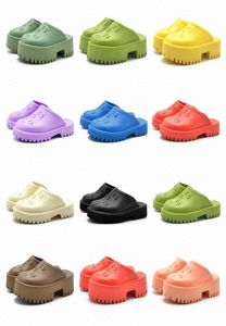 Plateforme perforée Chaussure de sandale de pantoufle pour femme man g sandales sandales en caoutchouc plates pantoufles chaussures décontractées designer femme 3534955