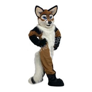 Performance Brown White Husky Dog Mascot Costumes Cartoon Elk Character Robe Costumes Carnival Adults Taille de No￫l F￪te d'anniversaire Halloween Outdoor Tiptid