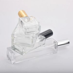 Bouteille de parfum 15 ml 30 ml 50 ml clair mini échantillon rechargeable parfum vaporisateur verre atomiseur bouteille avec couvercle noir doré argent 231019