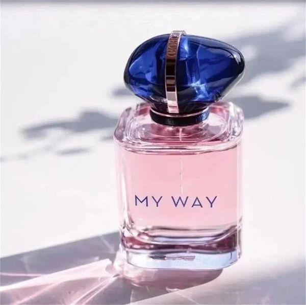 Parfums parfums pour femme parfum My Way fruité notes florales boisées 90 ml dame pulvérisation charmante odeur de plus haute qualité livraison gratuite rapide