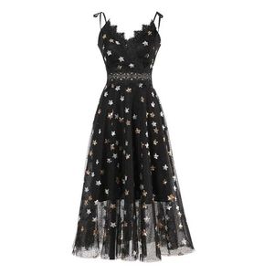 PERHAPS U Lace Up Strap Mesh Bling Sequined Star Sans Manches Noir Champagne Femmes Robe Midi Col V Mi-mollet Fit And Flare D0910 210529