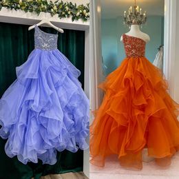 Maagdenpalm Meisje Verkiezingsjurk 2023 Kristallen Ruches Organza Ballgown Little Kids Verjaardag Eén schouder Formele feestkleding Jurk Baby Peuter Tieners Tiny Miss Orange