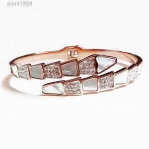 Persoonlijke sieraden Open stalen armband Bangles Shell Bone Fashion Crystal Cuff voor dames