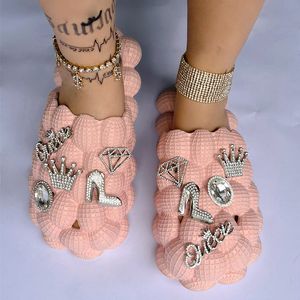 Personnalités Slippers Bubble-Sellide Slides Fashion in Summer Home Massage for Men and Women Trops Sandals 230403 8058