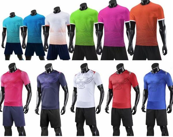 Conjuntos de camisetas de fútbol en blanco personalizados, camisetas de fútbol de equipo personalizadas con pantalones cortos, conjuntos de camisetas para correr de entrenamiento de moda cortos, uniforme de fútbol