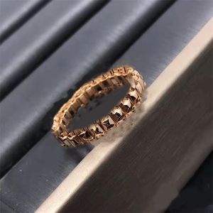 Designer ringen klinknagel Clash De love ring voor vrouwen effen kleur verguld goud bague homme metaal waardevolle mode-sieraden luxe Ring creatief leuk uitziend E23