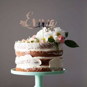 Toppers de gâteau gravé personnalisé Nom personnalisé avec une fête d'anniversaire Topper n'importe quel nom Gâteau de mariage Topper Decor Fournitures 210925