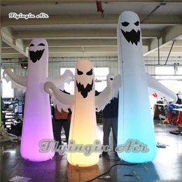 Videurs gonflables décoratifs personnalisés de fête d'Halloween allumant le ballon modèle fantôme 6 mH (20 pieds) réplique drôle de spectre blanc avec lumière RVB pour jardin et cour