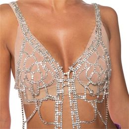 Chaîne de soutien-gorge à cristal creux personnalisé Fashion Banquet brillant Bodage Body Body Chérie d'usure accessoires de bijoux 240423