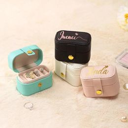 Caja de anillo de cuero personalizada con nombre Mini Ring Box Jewelry Caja de viajes Caja de anillo de anillo personalizado Cumpleaños 240430
