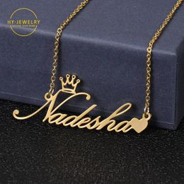 Nom personnalisé pendentif collier pour femmes personnalisé or en acier inoxydable couronne coeur plaque signalétique colliers ras du cou bijoux cadeau 240221