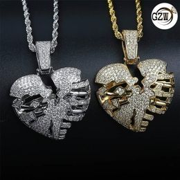 Personalizado Real 18K Oro Bling Diamante Roto Corazón Hueco Para Hombre Collar Colgante Iced Out Cubic Zirconia Amantes Hip Hop Joyería 248f