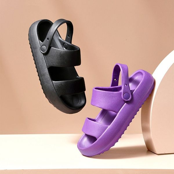 Sandales pantoufles personnalisées pour femmes avec semelles épaisses pour la mode d'été célébrité sur Internet à la mode étudiante mignonne pour vêtements de plein air noir blanc violet