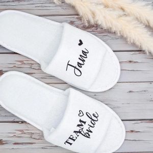 Pantanes de mariage personnalisées Cadeau de demoiselle d'honneur Pantanes à bout ouvert de Bachelorette Spa Soft Coveride Toe Slippers